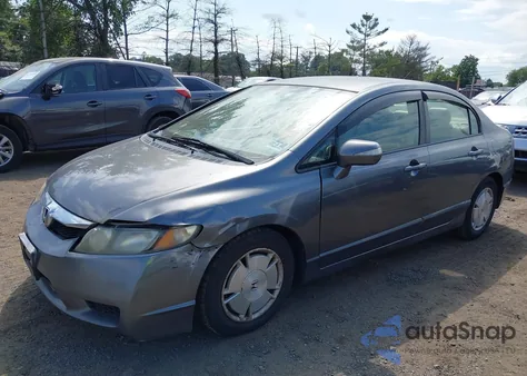 2011 Honda Civic Hybrid from USA, damaged, VIN JHMFA3F28BS000268